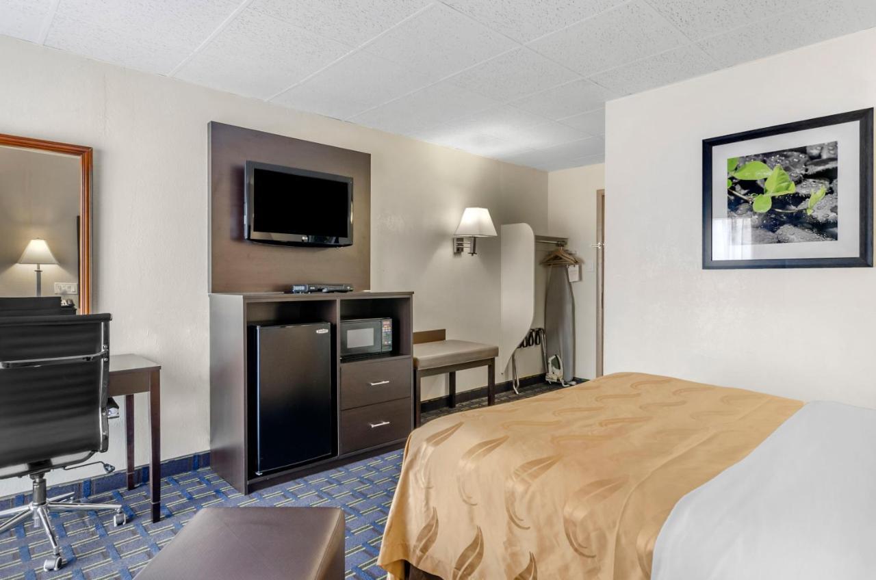 Econo Lodge Waynesboro - Skyline Drive 外观 照片