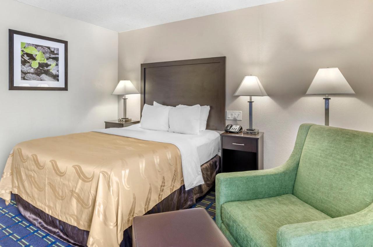 Econo Lodge Waynesboro - Skyline Drive 外观 照片