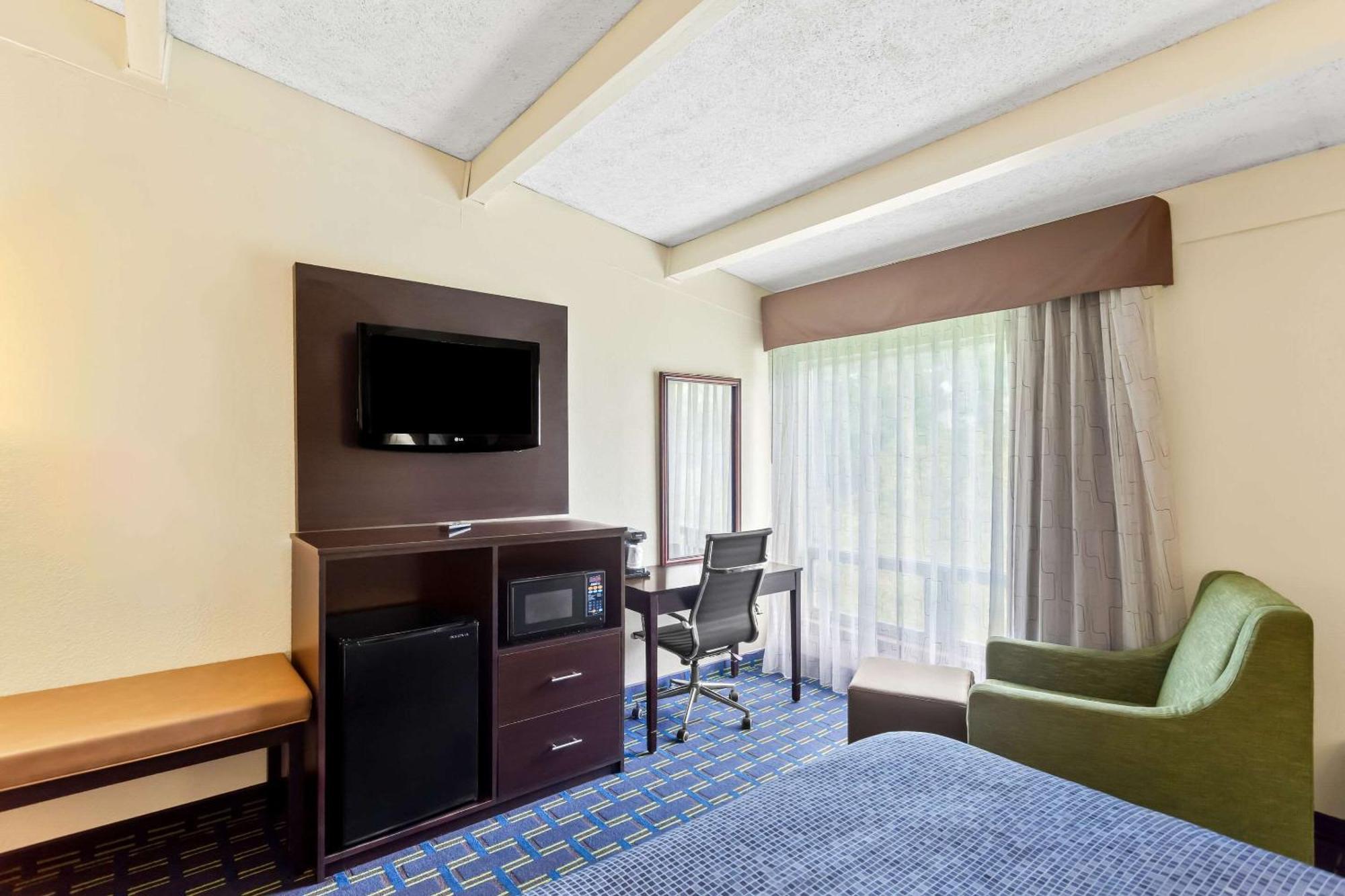 Econo Lodge Waynesboro - Skyline Drive 外观 照片